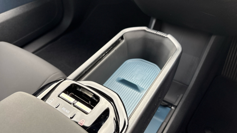 Volvo EX30 315kW Twin Motor Performance Plus 69kWh 5dr Auto Electric Estate